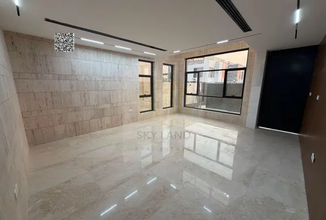 160119460 - Property Image 3