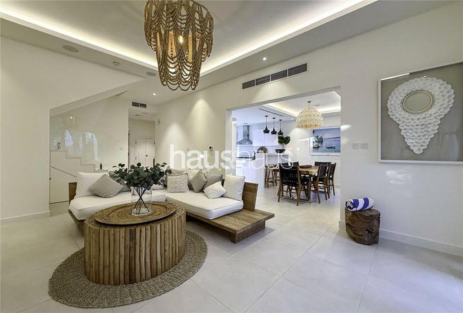 94437917 - Property Image 3