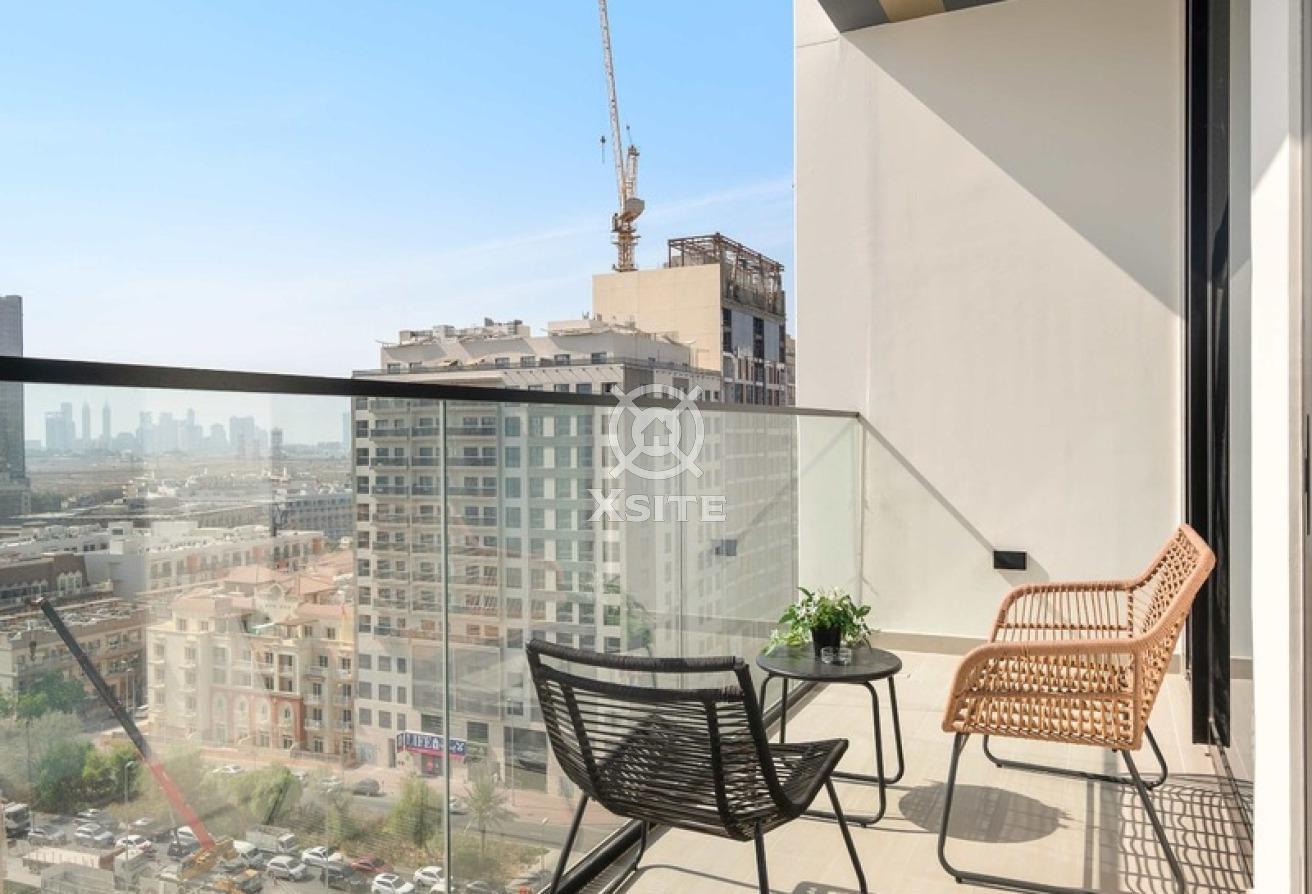 Luxury Living | Fully Furnished | Vacant photo 12