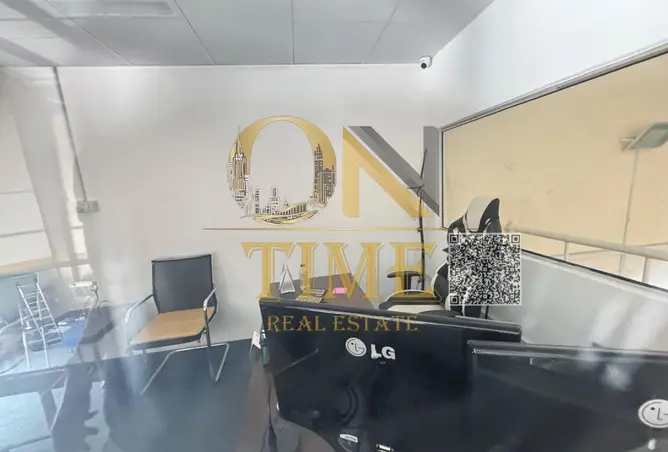 157794305 - Property Image 2