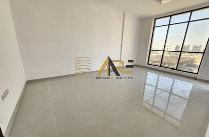 Apartment - 2 Bedrooms - 3 Bathrooms for rent in Tilal City B - Tilal City - Sharjah Apartment - 2 Bedrooms - 3 Bathrooms for rent in Tilal City B - Tilal City - Sharjah