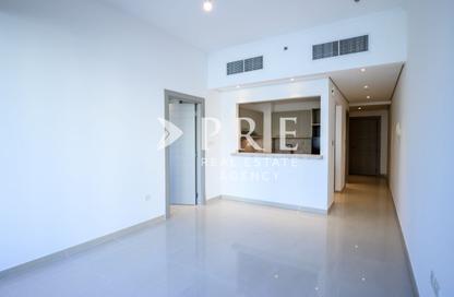 Apartment - 1 Bedroom - 1 Bathroom for rent in Silverene Tower B - Silverene - Dubai Marina - Dubai