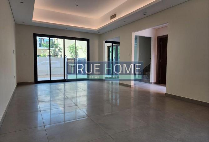 73111948 - Property Image 3