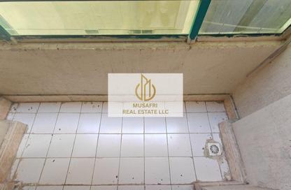 Apartment - 2 Bedrooms - 1 Bathroom for rent in Al Shaiba Building 512 - Al Nahda - Sharjah