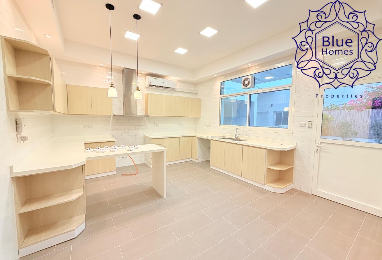 5BR Villa in Umm Suqeim /3393 sqft/shared gym pool photo 10