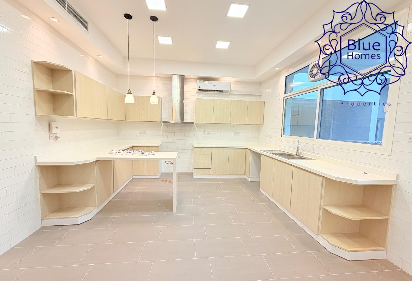 5BR Villa in Umm Suqeim /3393 sqft/shared gym pool photo 9