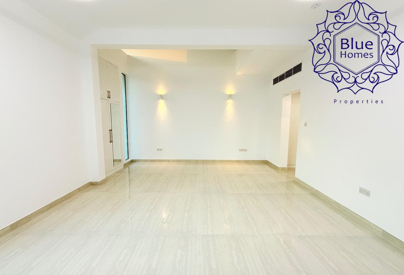5BR Villa in Umm Suqeim /3393 sqft/shared gym pool photo 11