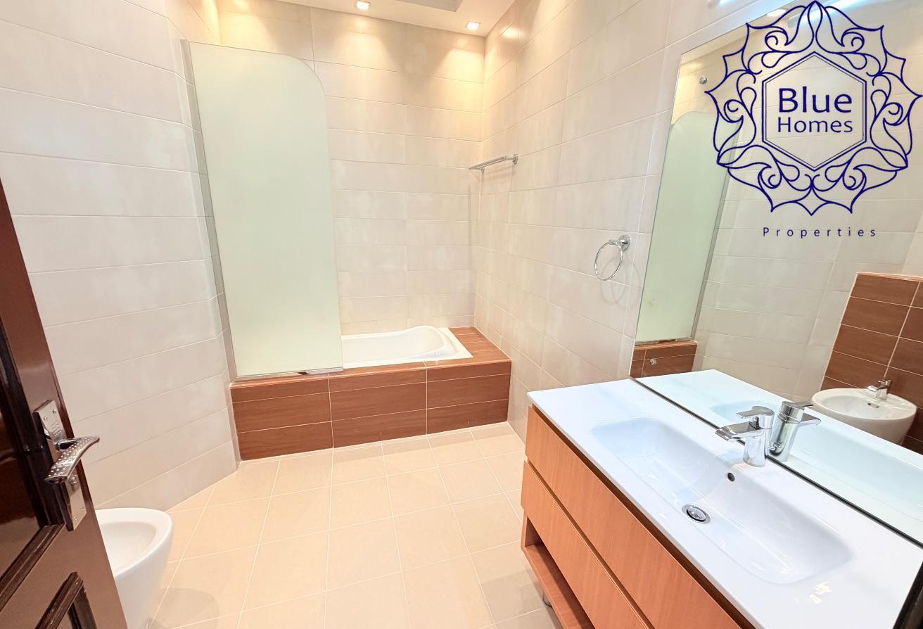 5BR Villa in Umm Suqeim /3393 sqft/shared gym pool photo 24