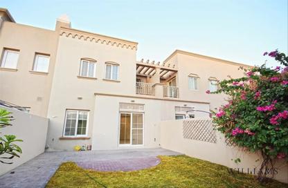 Villa - 2 Bedrooms - 3 Bathrooms for rent in Springs 3 - The Springs - Dubai