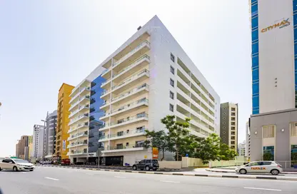 Apartment - 3 Bedrooms - 4 Bathrooms for rent in Bahwan Tower Al Barsha - Al Barsha 1 - Al Barsha - Dubai