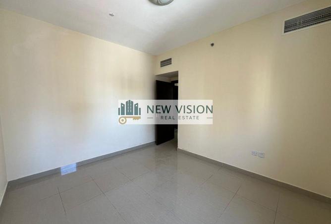 83249777 - Property Image 3