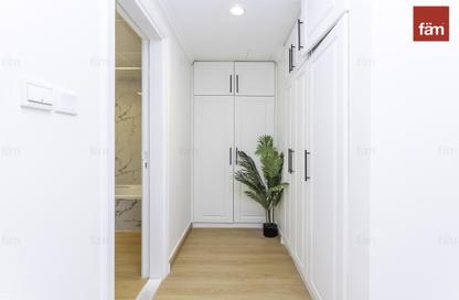 Apartment - 3 Bedrooms - 3 Bathrooms for sale in Manchester Tower - Dubai Marina - Dubai