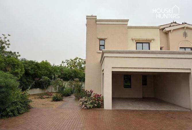 73648003 - Property Image 2