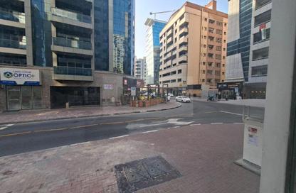 Shop - Studio for rent in Al Barsha 1 - Al Barsha - Dubai