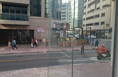 Shop - Studio for rent in Al Barsha 1 - Al Barsha - Dubai