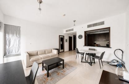 Apartment - 1 Bedroom - 2 Bathrooms for sale in 29 Burj Boulevard Tower 2 - 29 Burj Boulevard - Downtown Dubai - Dubai