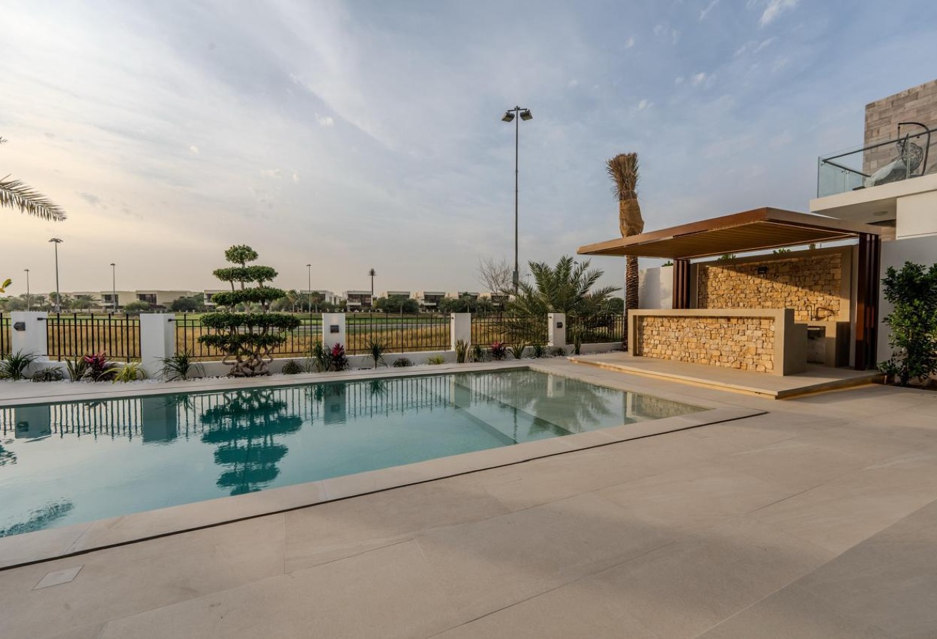 5 bedroom villa in Veneto at Damac Hills, Damac Hills: 9