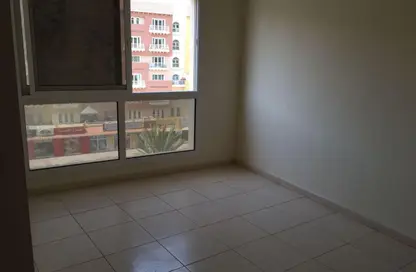 شقة - 2 غرف نوم - 3 حمامات للايجار في أحلام الريفييرا - الريفييرا - المدينة العالمية - دبي