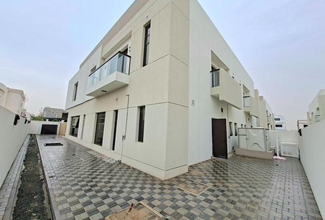 70695732 - Property Image 3