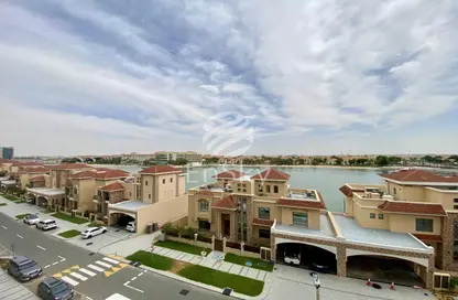 Apartment - 3 Bedrooms - 4 Bathrooms for rent in Luluat Al Raha - Al Raha Beach - Abu Dhabi