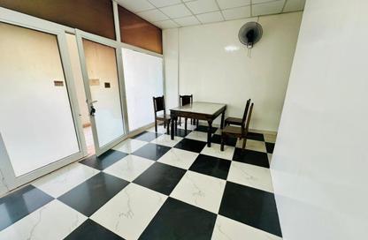 Shop - Studio - 1 Bathroom for rent in Building L14 - Greece Cluster - International City - Dubai Shop - Studio - 1 Bathroom for rent in Building L14 - Greece Cluster - International City - Dubai
