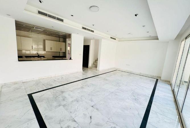 70296335 - Property Main Image