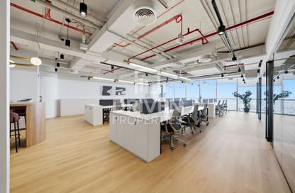Office Space - Studio - 2 for rent in Burj Al Salam - Sheikh Zayed Road - Dubai Office Space - Studio - 2 for rent in Burj Al Salam - Sheikh Zayed Road - Dubai