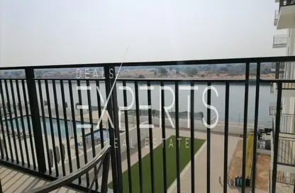 Apartment - 2 Bedrooms - 2 Bathrooms for sale in Waters Edge - Yas Island - Abu Dhabi