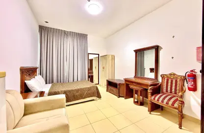 Apartment - Studio - 1 Bathroom for rent in Electra Tower - Electra Street - Abu Dhabi