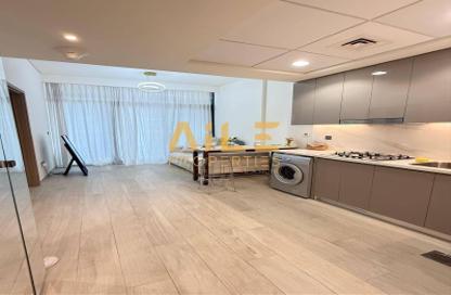 Apartment - 1 Bedroom - 2 Bathrooms for rent in Azizi Riviera 25 - Azizi Riviera - Meydan One - Meydan - Dubai