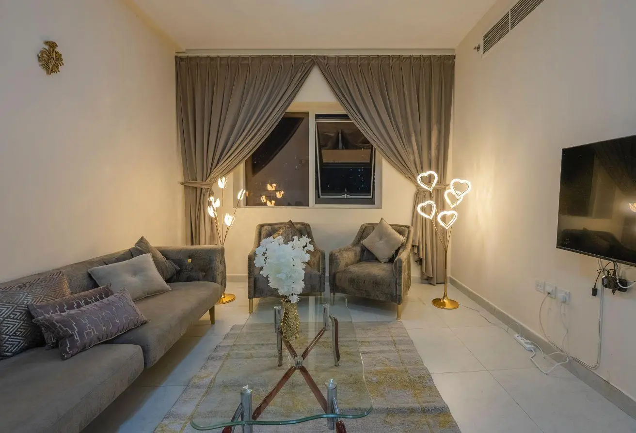 103695624 - Property Main Image