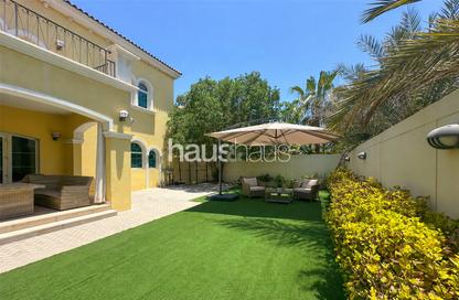 Villa - 3 Bedrooms - 4 Bathrooms for rent in District 7 - Jumeirah Park - Dubai
