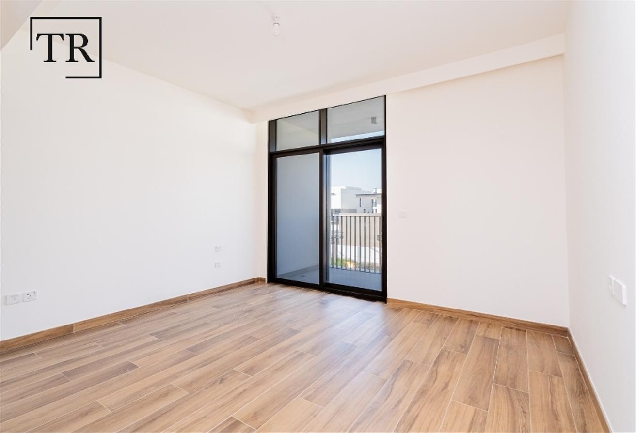 Corner Unit | Scenic Park Views | Quality Finishes photo 16
