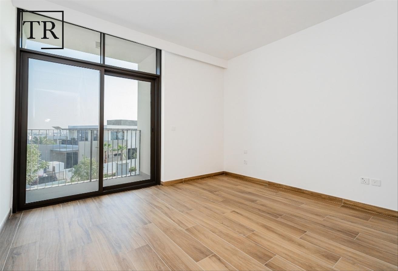 Corner Unit | Scenic Park Views | Quality Finishes photo 12