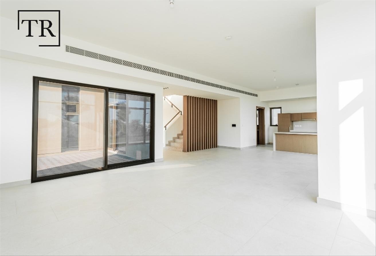 Corner Unit | Scenic Park Views | Quality Finishes photo 4