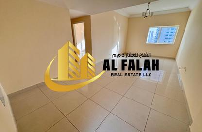 Apartment - 2 Bedrooms - 2 Bathrooms for rent in Al Khan Corniche - Al Khan - Sharjah