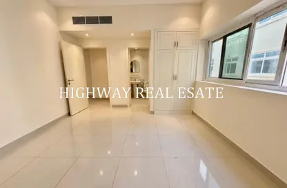 Apartment - 1 Bedroom - 2 Bathrooms for rent in Muwaileh 3 Building - Muwaileh - Sharjah