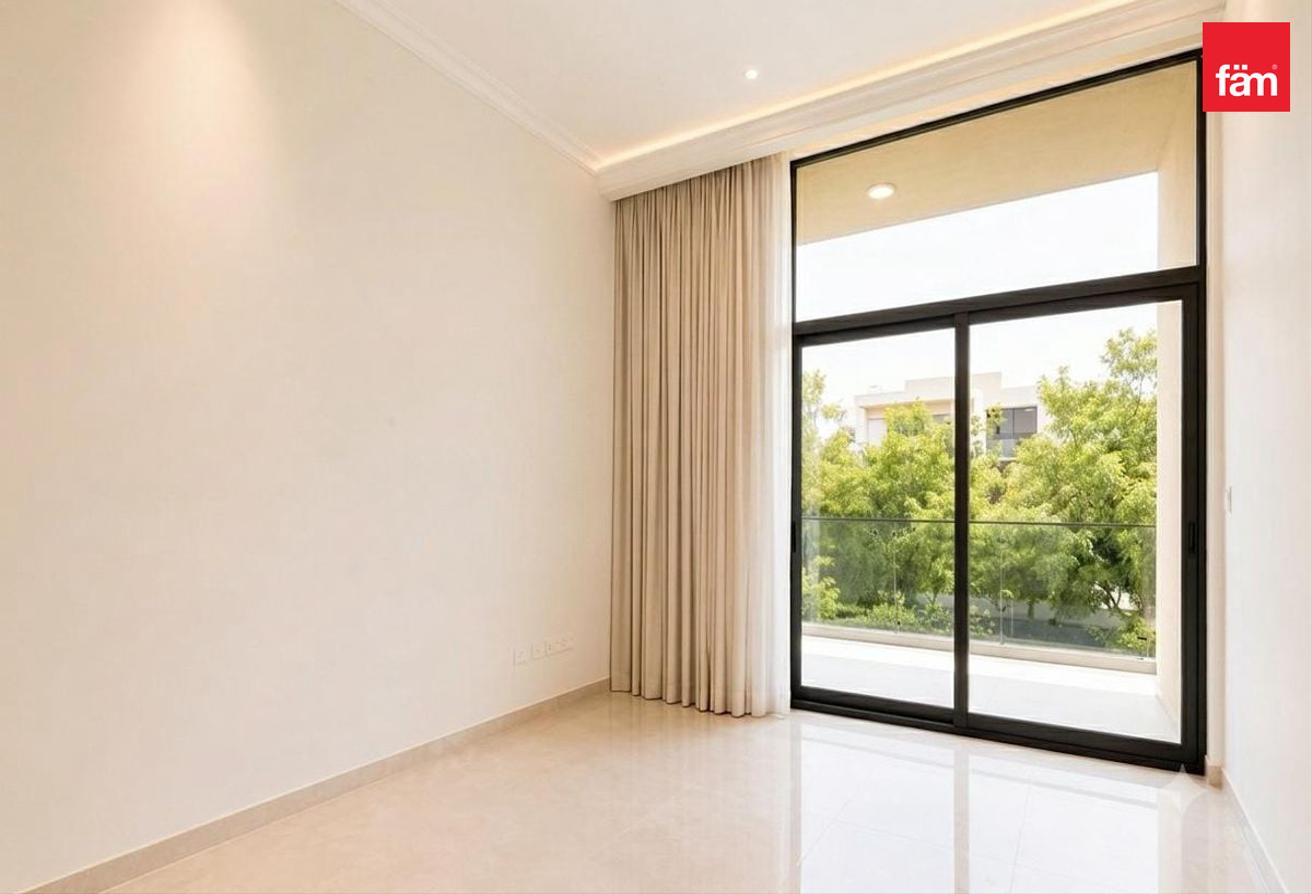 Stand Alone Villa / Full Golf View /Biggest Layout photo 5