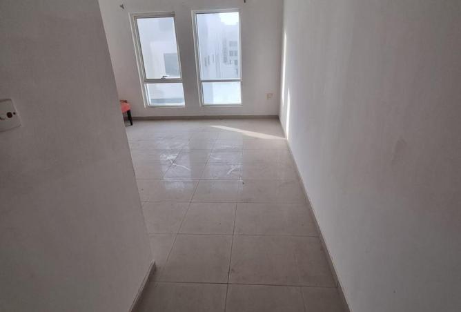 82387991 - Property Image 2