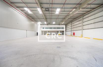 Warehouse - Studio - 4 for rent in Mussafah Industrial Area - Mussafah - Abu Dhabi
