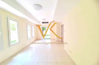 فيلا - 2 غرف نوم - 3 حمامات للايجار في الينابيع 14 - الينابيع - دبي