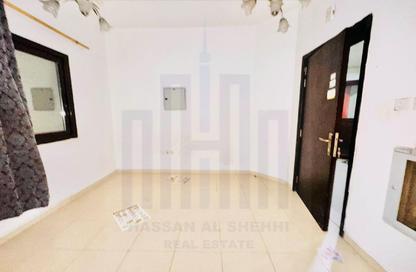 Apartment - Studio - 1 for rent in Fire Station Road - Muwaileh - Sharjah