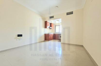 Apartment - Studio - 1 for rent in Fire Station Road - Muwaileh - Sharjah