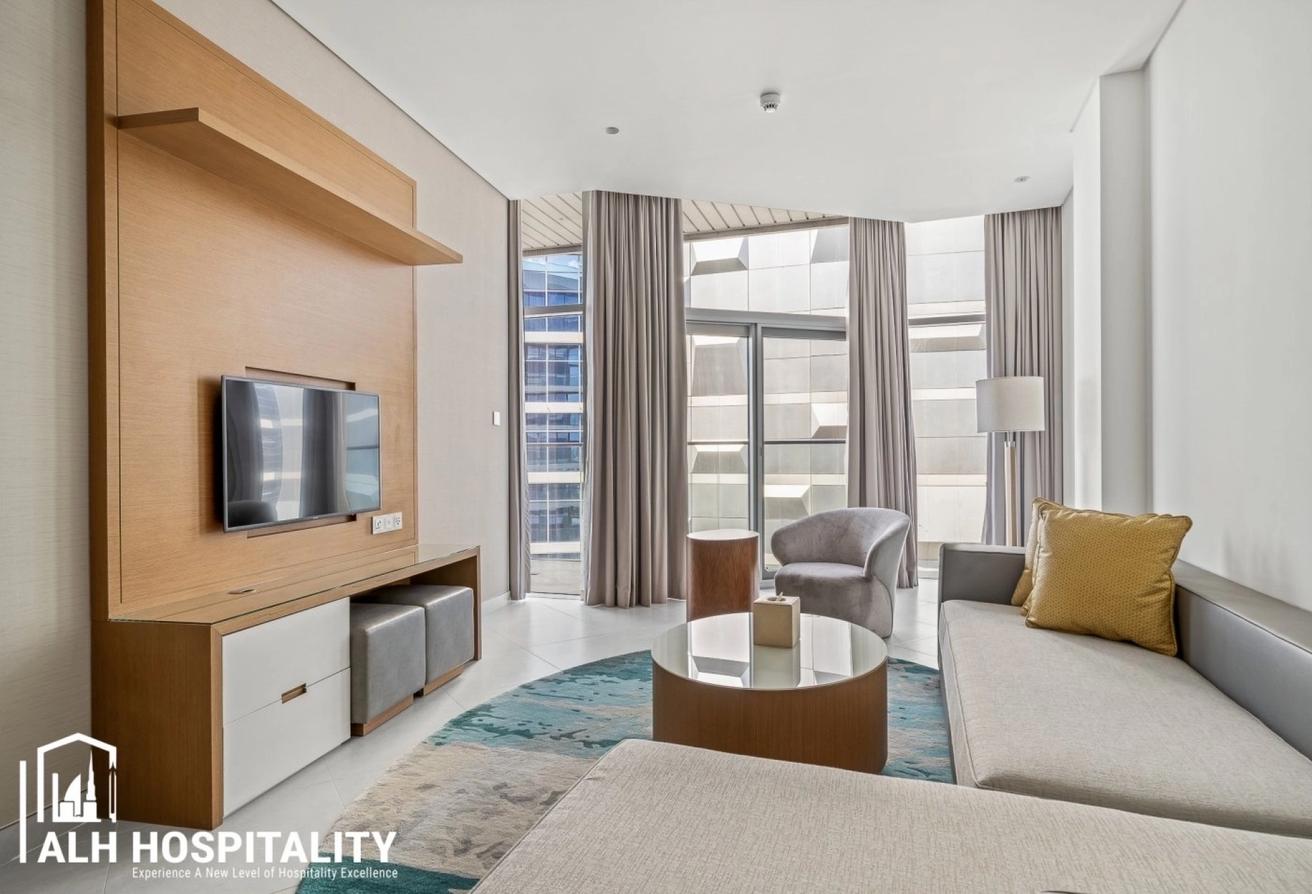 Waterfront Living | Brand New | Fully Serviced photo 11