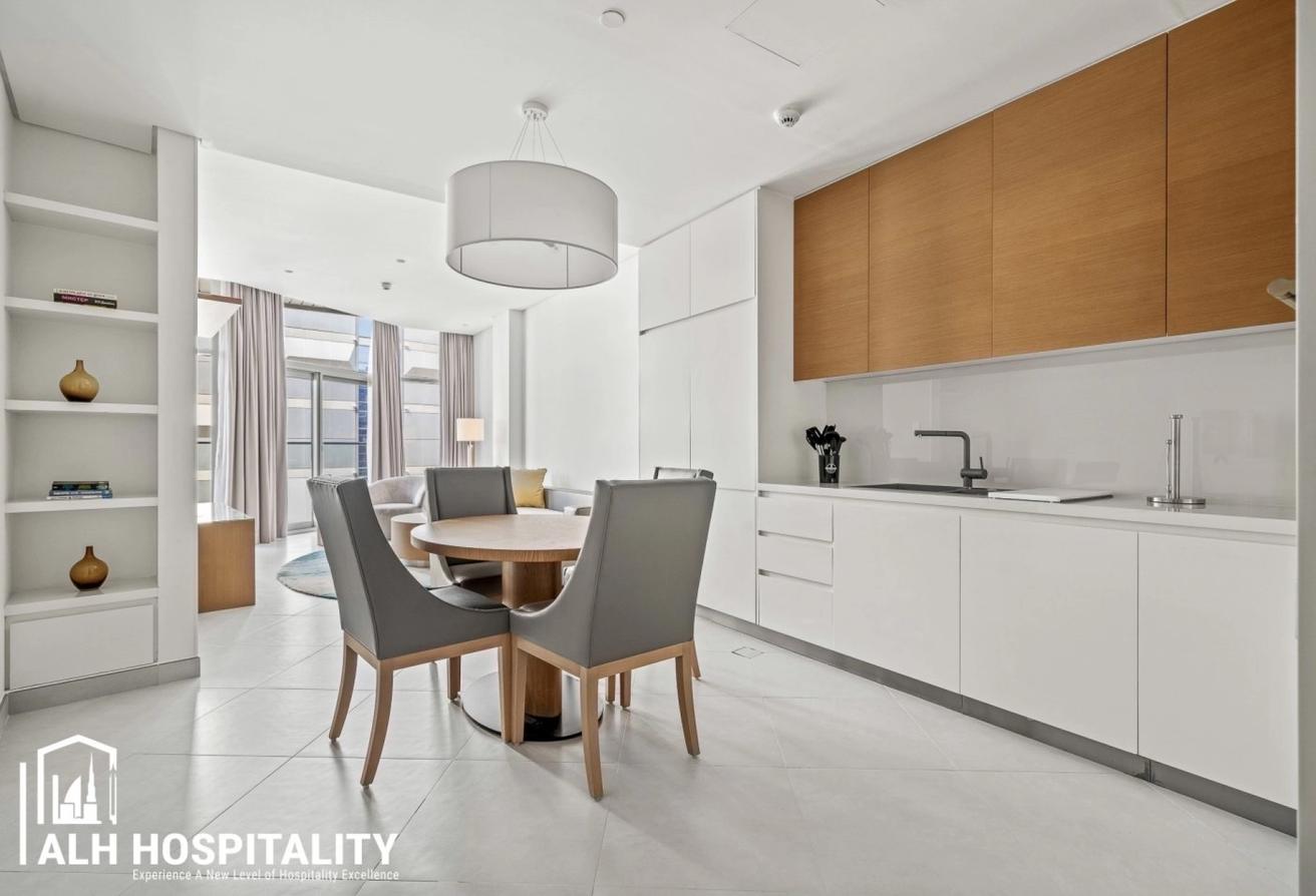 Waterfront Living | Brand New | Fully Serviced photo 9
