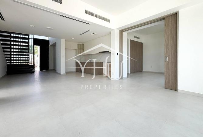 76164028 - Property Image 3