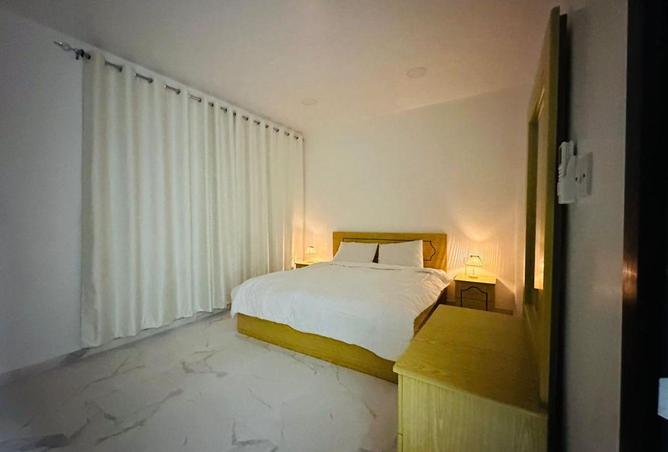 72305010 - Property Image 2