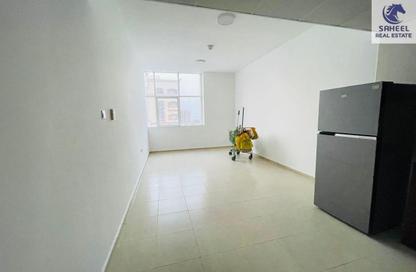 Apartment - Studio - 1 Bathroom for rent in Union Tower - Al Seer - Ras Al Khaimah