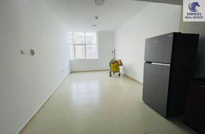 Apartment - Studio - 1 Bathroom for rent in Union Tower - Al Seer - Ras Al Khaimah