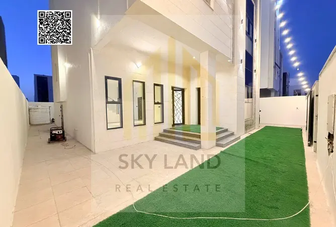 145518260 - Property Image 2